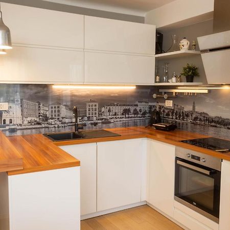 Apartment Aviani Spalato Esterno foto