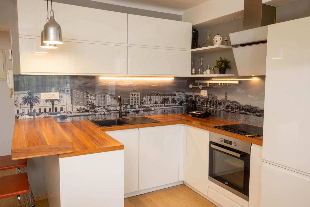 Apartment Aviani Spalato Esterno foto