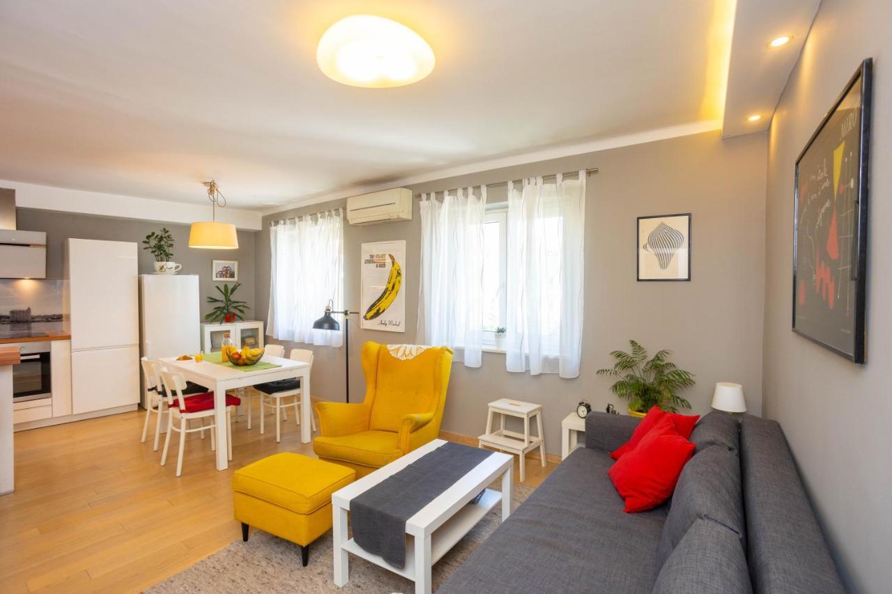 Apartment Aviani Spalato Esterno foto